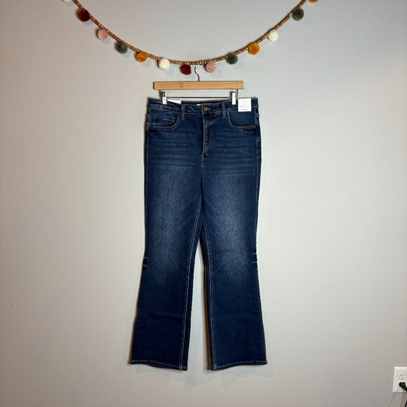 NWT Lovervet Super High Rise Boot Cut jeans - Picture 1 of 5